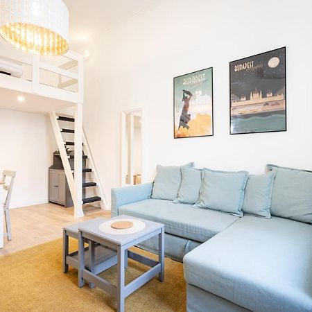 Youth Motive Studio With Gallery Budapest Bagian luar foto