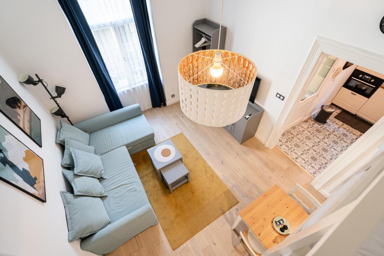 Youth Motive Studio With Gallery Budapest Bagian luar foto